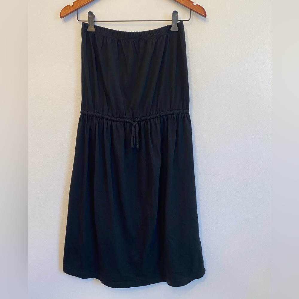 Strapless black beach dress